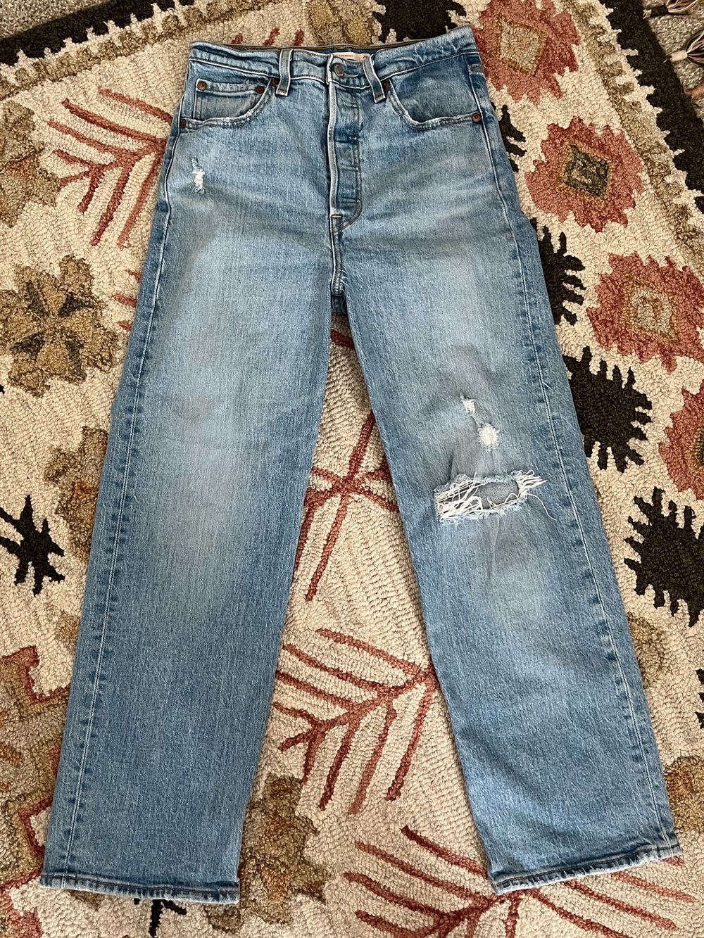 Levi’s rib cage straight jean w28 l27